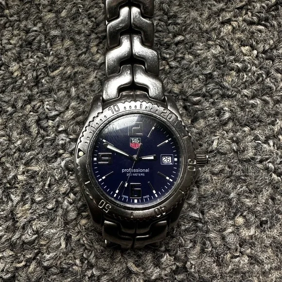 Tag Heuer | Accessories | Womens Oversized Stunning Tag  display picture 1